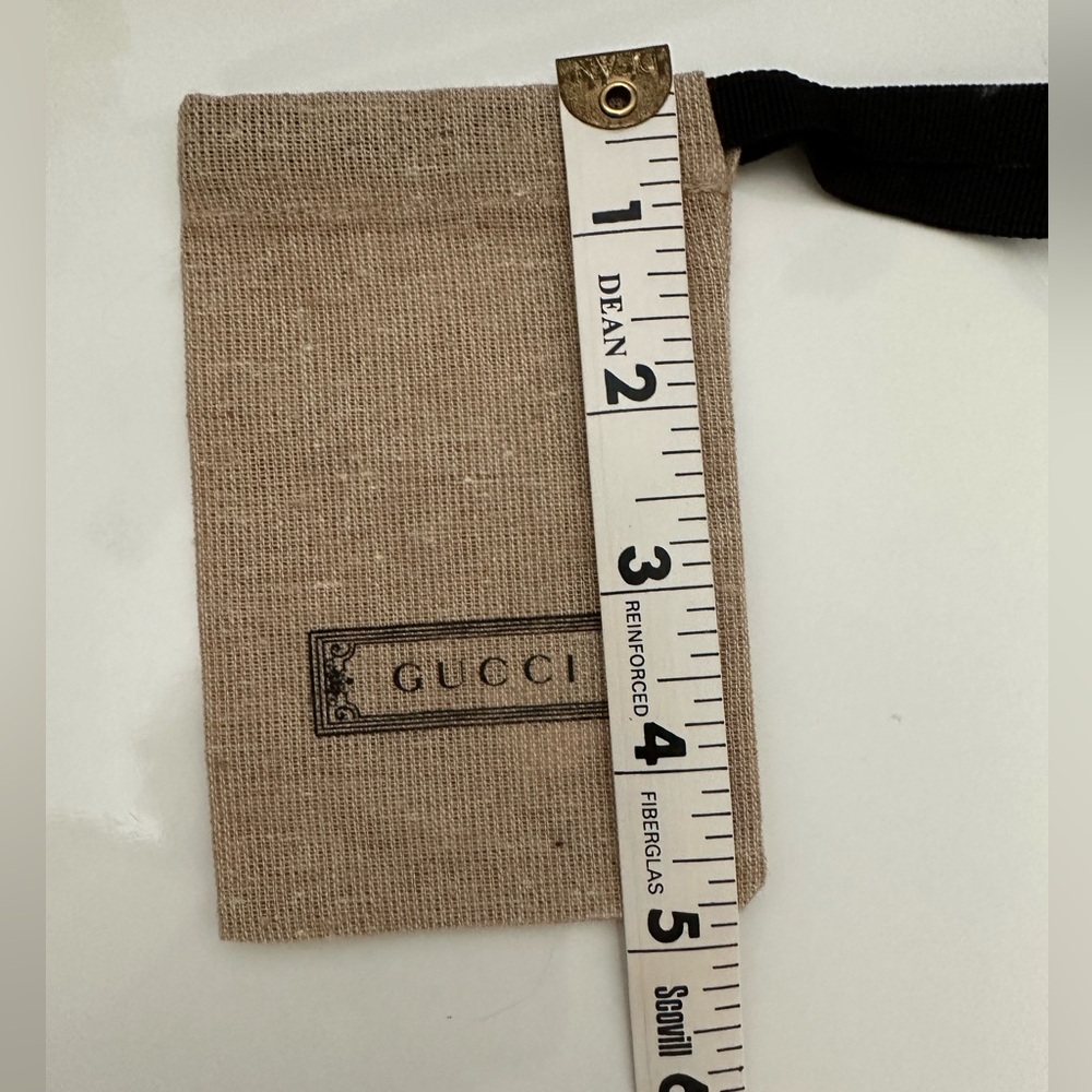Gucci Beige and Black Drawstring Bag - Picture 4 of 4